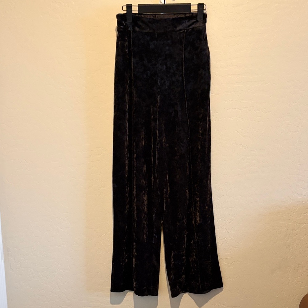 Lysse Brown Velvet Wide-Leg Pants